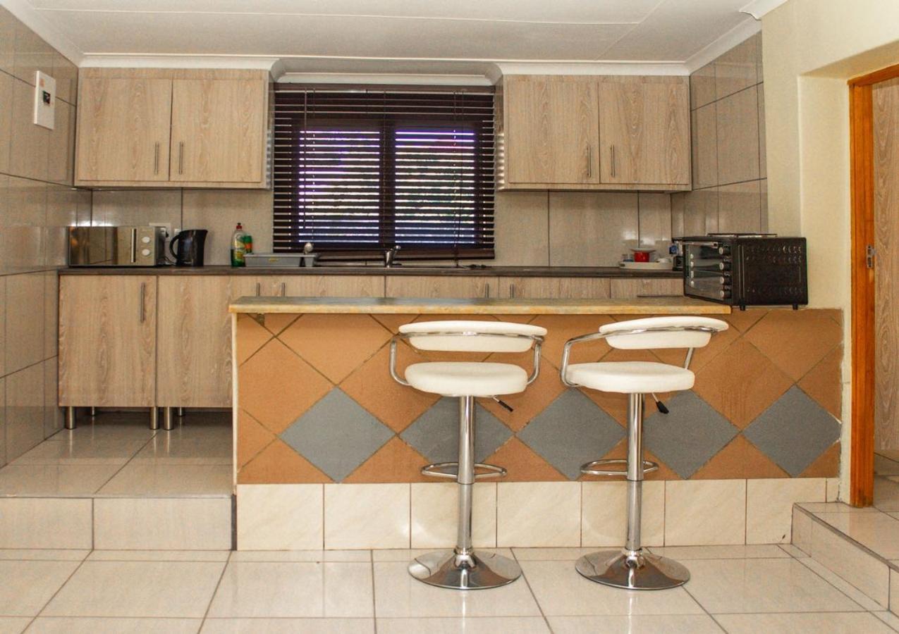 15 @ Porter Guesthouse Port Shepstone Ngoại thất bức ảnh